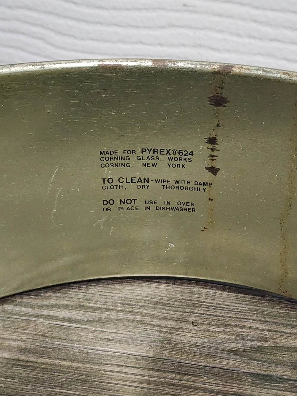 Vtg MCM Pyrex 624 Golden Harvest Round Casserole Metal CARRIER Handled Holder